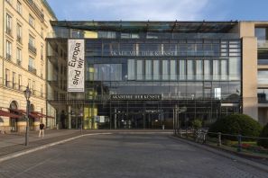 Akademie der Künste, Pariser Platz. © Erik-Jan Ouwerkerk